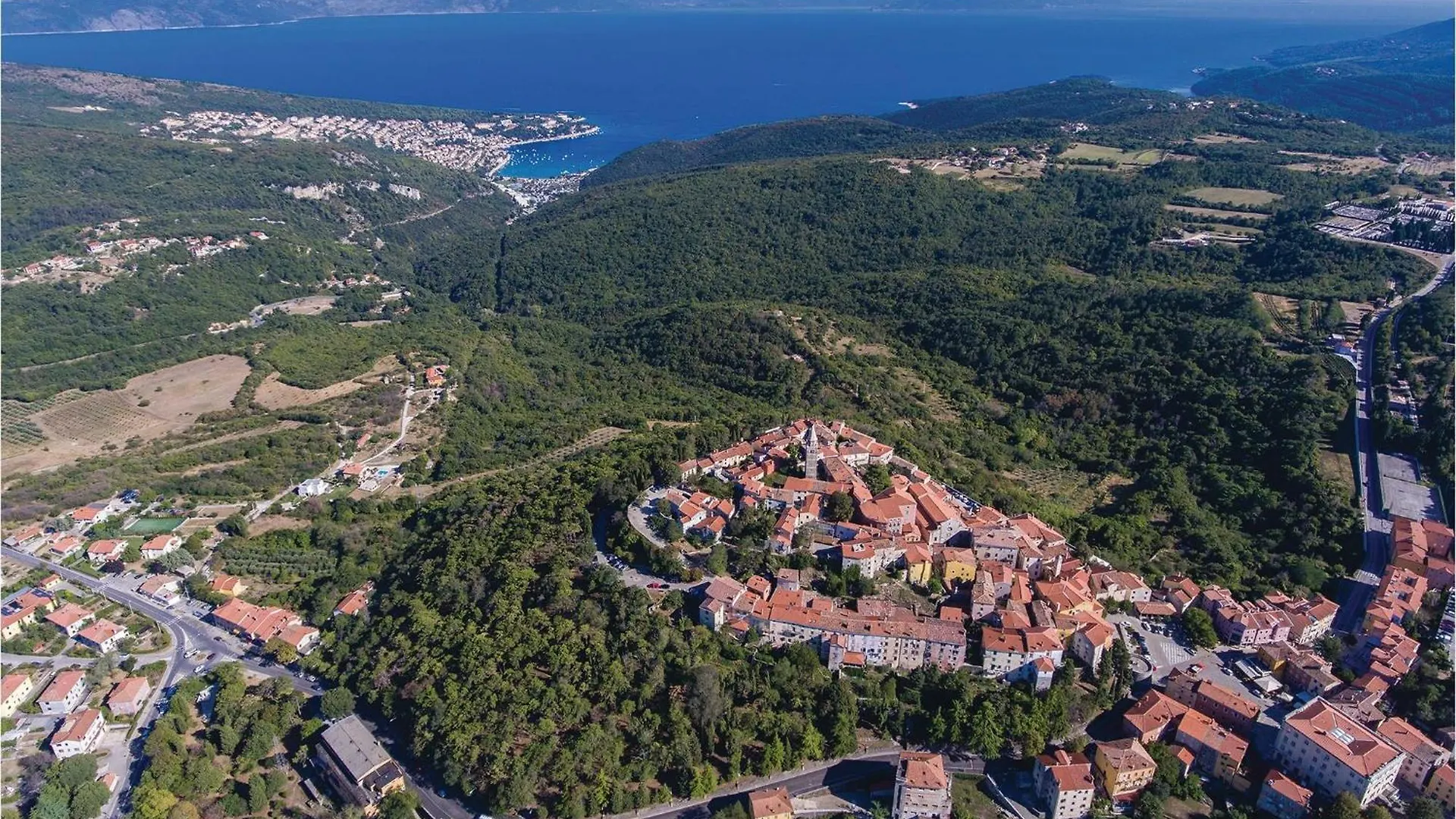 Stunning Apartment In Rabac With Kitchen Croatia