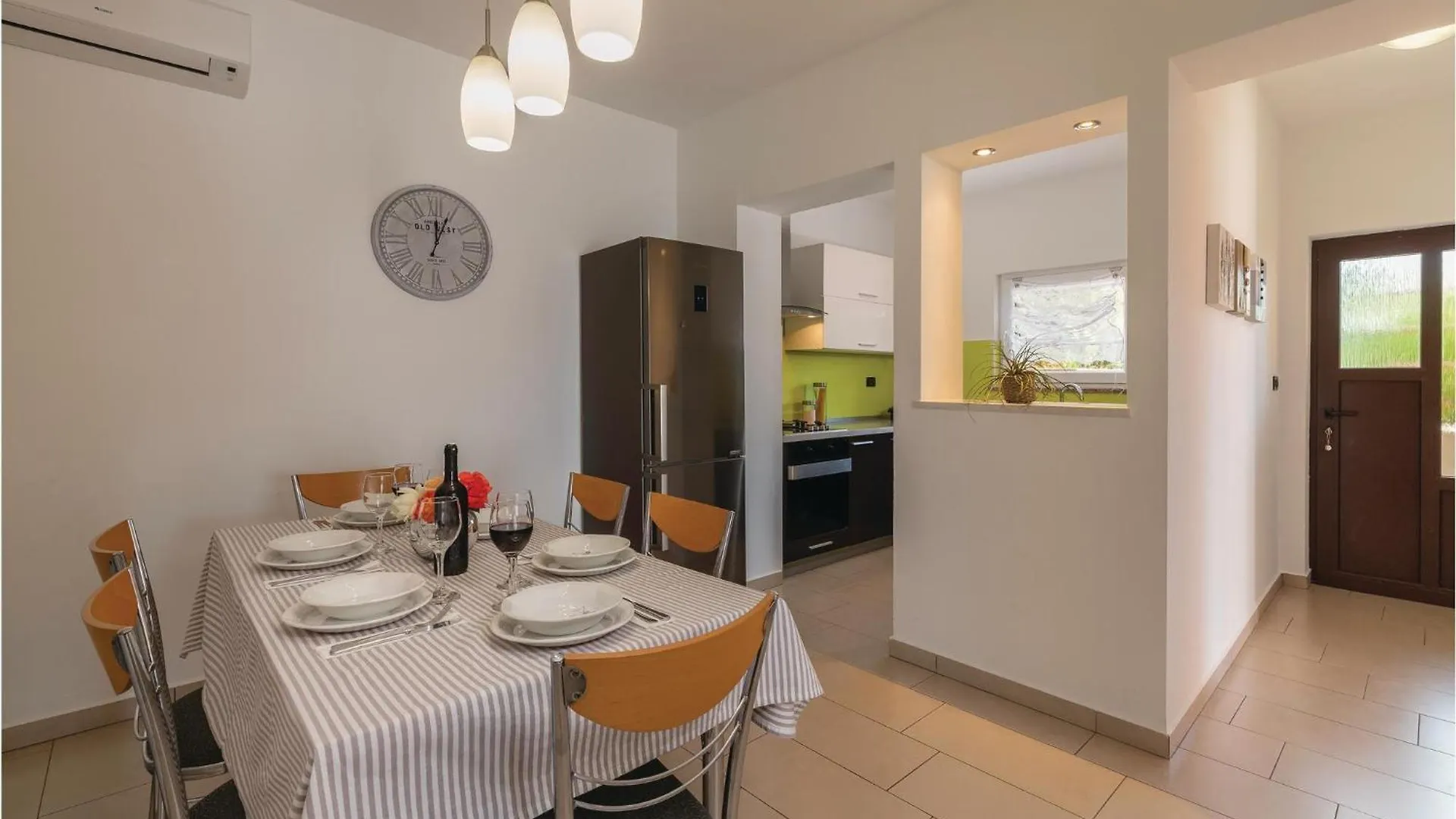 Stunning Apartment In Rabac With Kitchen