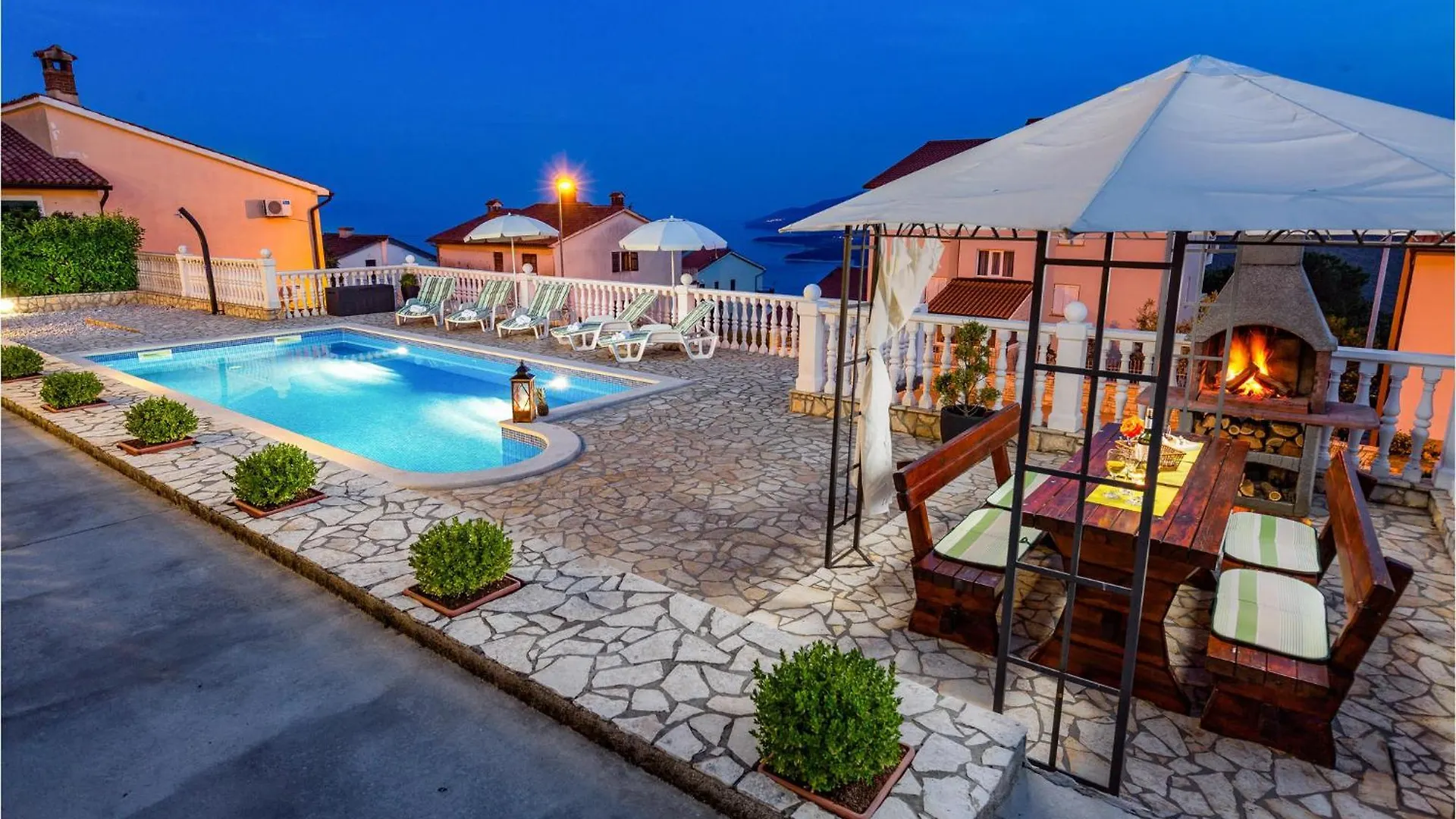 Holiday home Stunning Apartment In Rabac With Kitchen