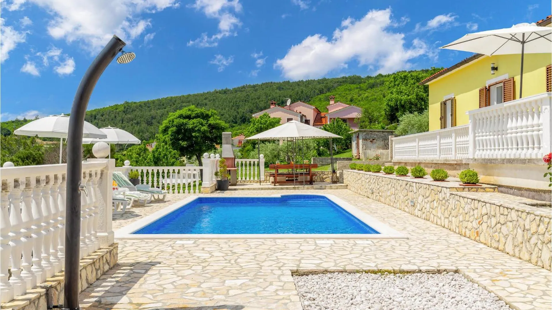 Holiday home Stunning Apartment In Rabac With Kitchen Croatia