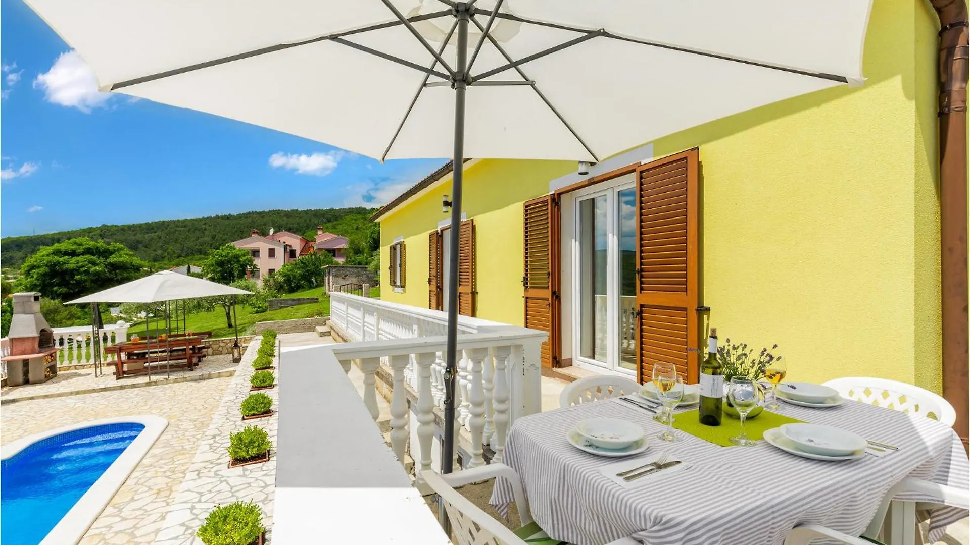 Holiday home Stunning Apartment In Rabac With Kitchen